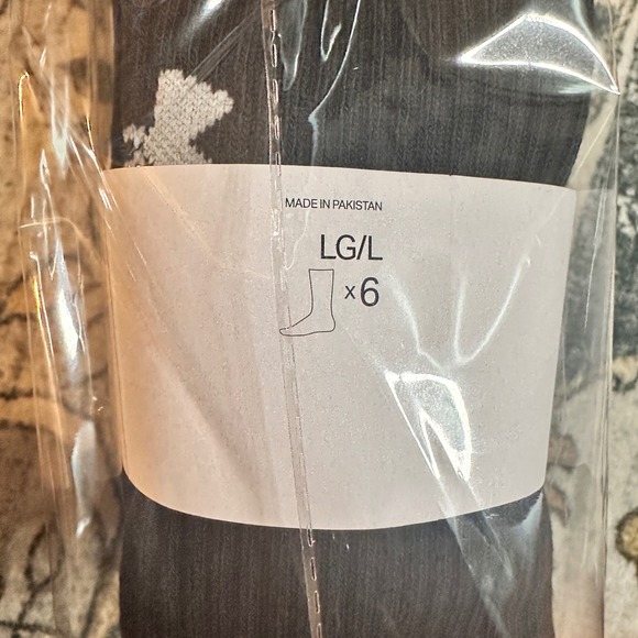NEW Under Armour UA Cotton Crew Socks 6 Pack Black Size LG Cushion Arch Support - Picture 5 of 5